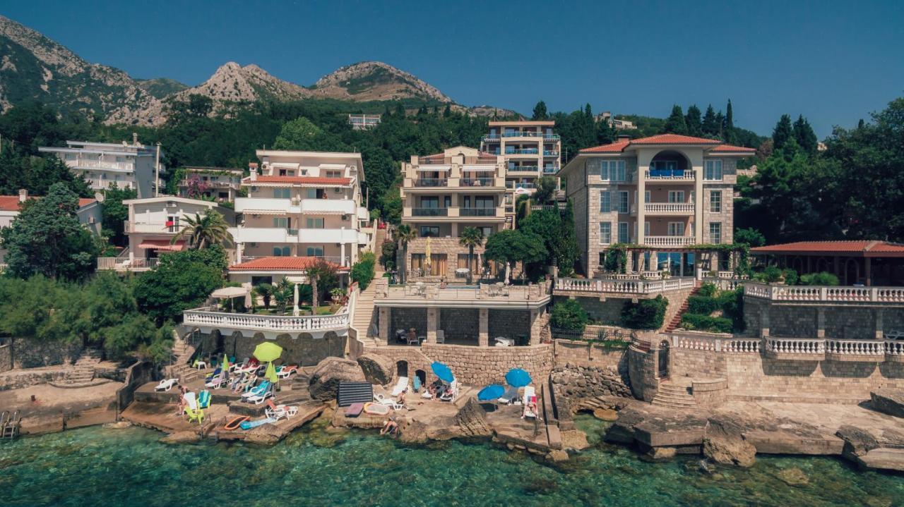 Vila Fortuna Sutomore Buitenkant foto