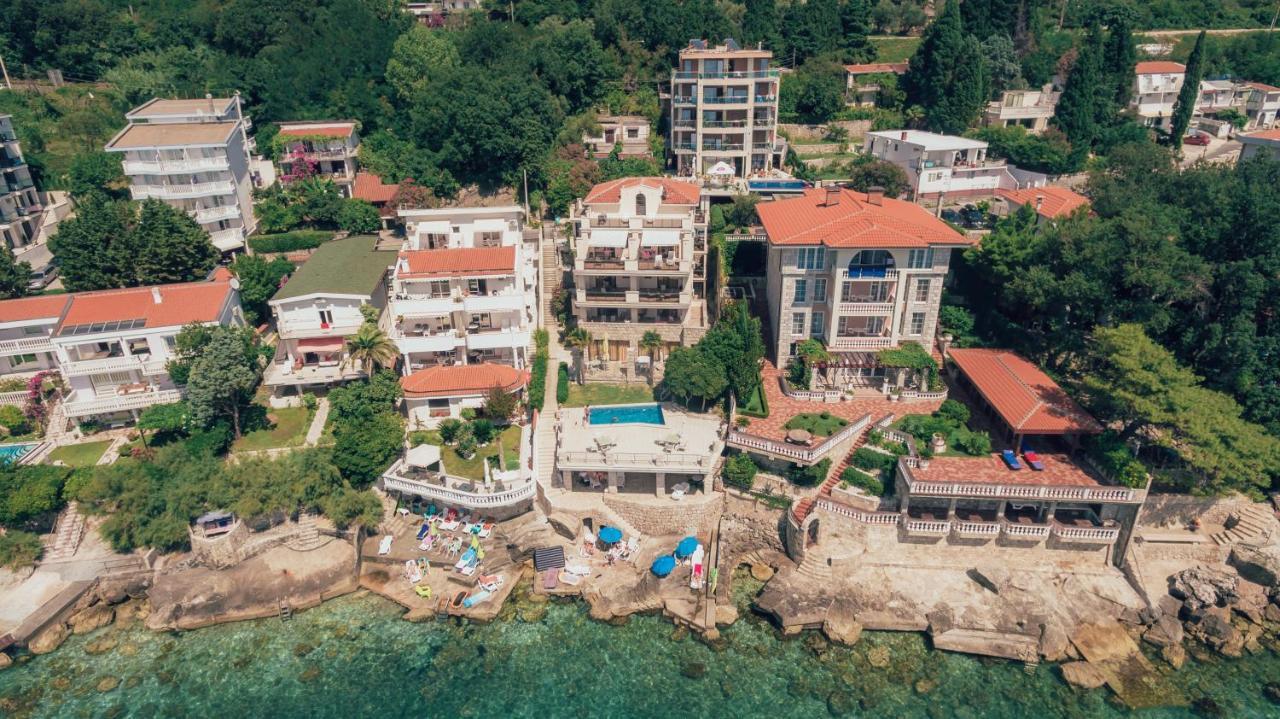 Vila Fortuna Sutomore Buitenkant foto