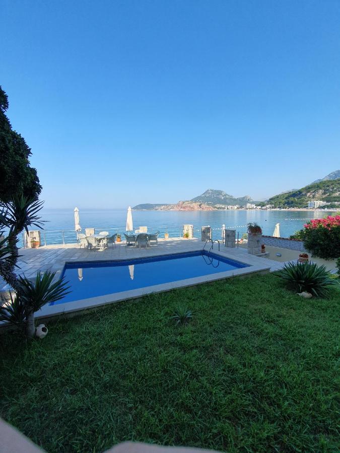 Vila Fortuna Sutomore Buitenkant foto